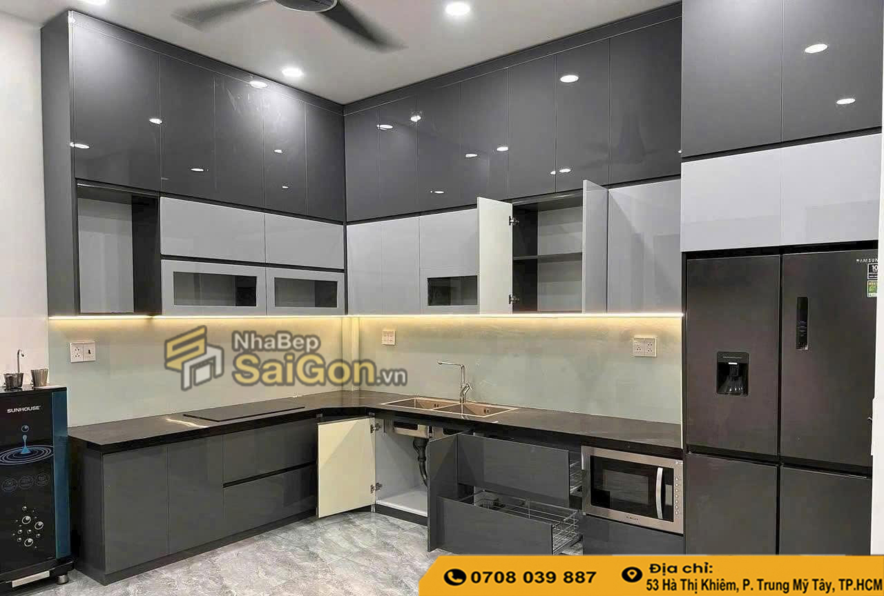 Tủ Bếp Acrylic Bình Dương