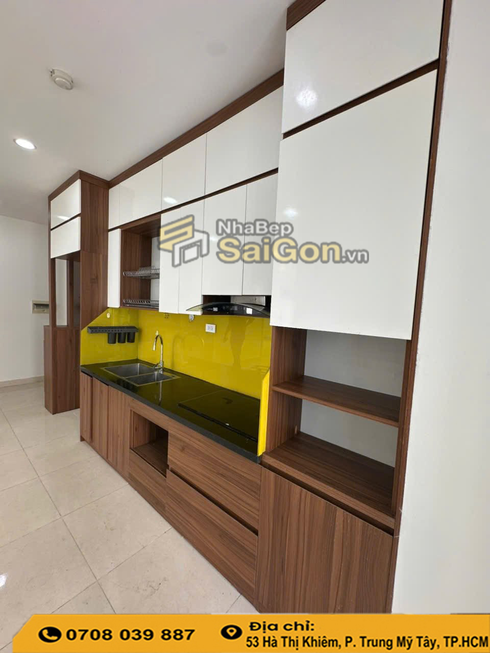 Thi công tủ bếp nhựa đặc