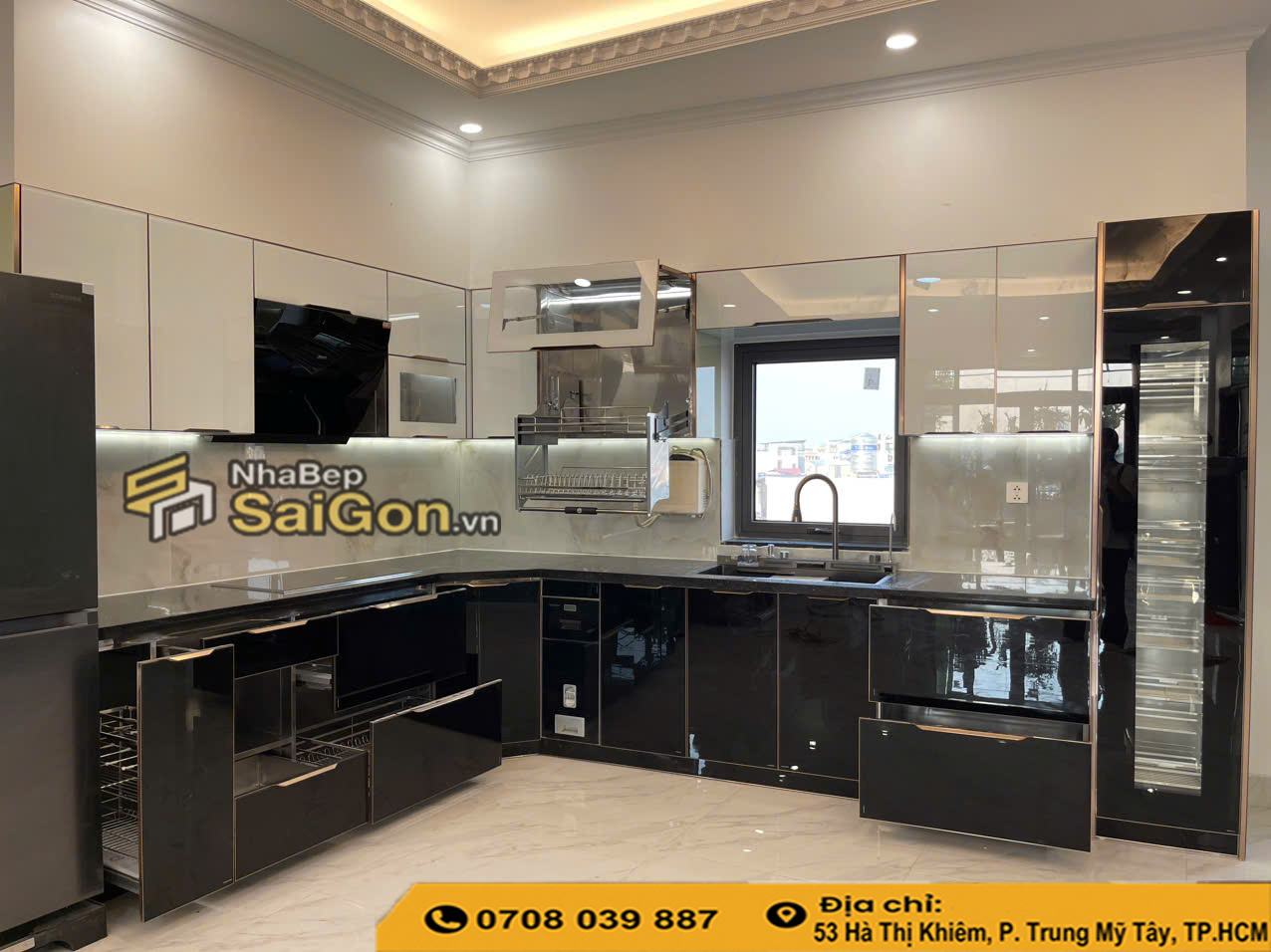 Thiết kế tủ bếp acrylic đẹp