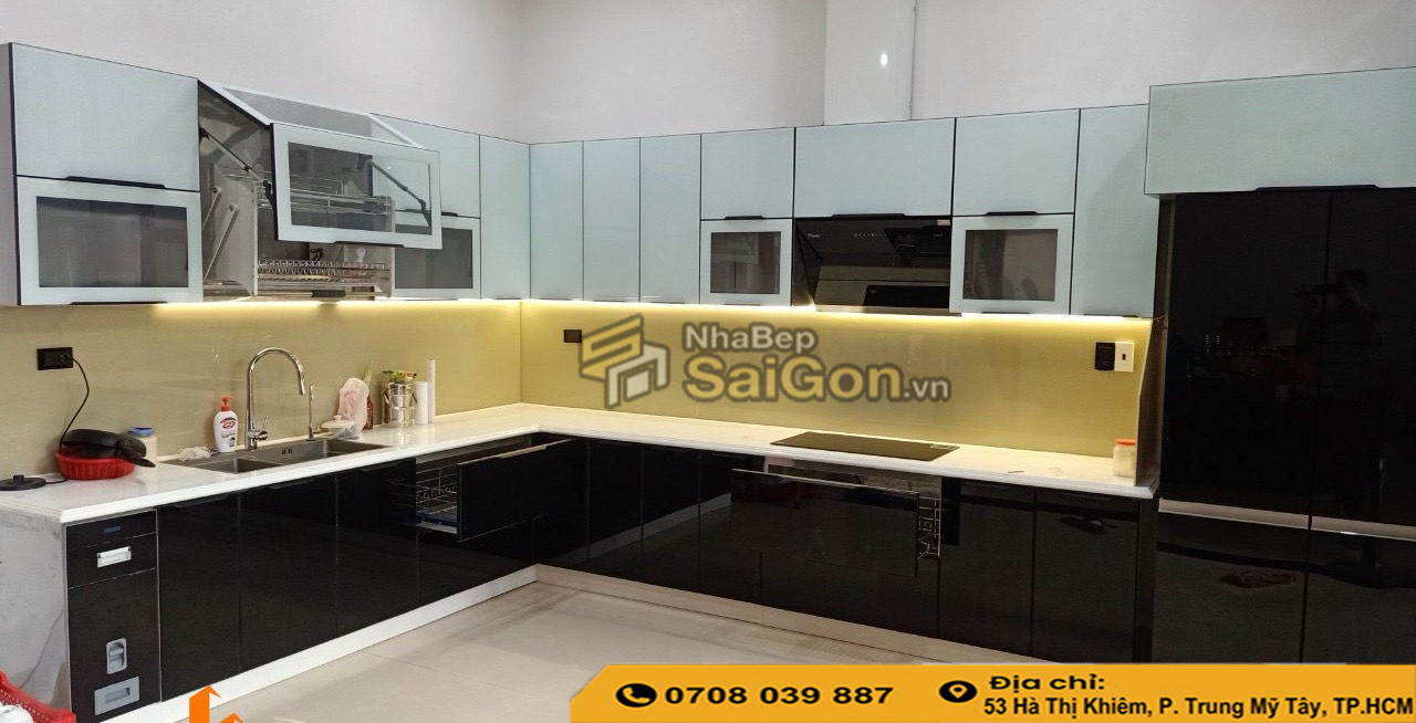 Báo Giá Tủ Bếp Inox Cánh Kính