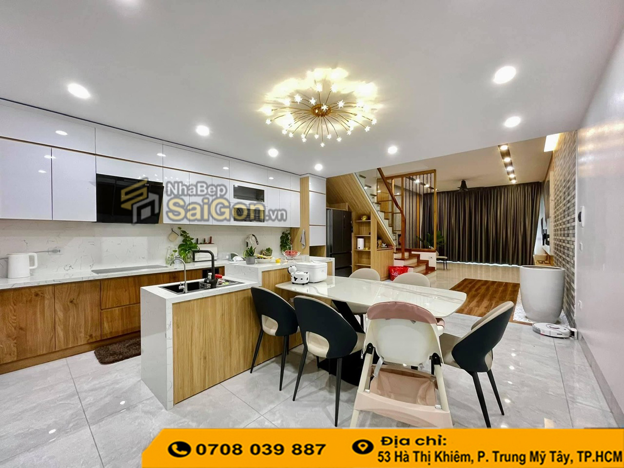 Tủ bếp nhựa đặc vân gỗ