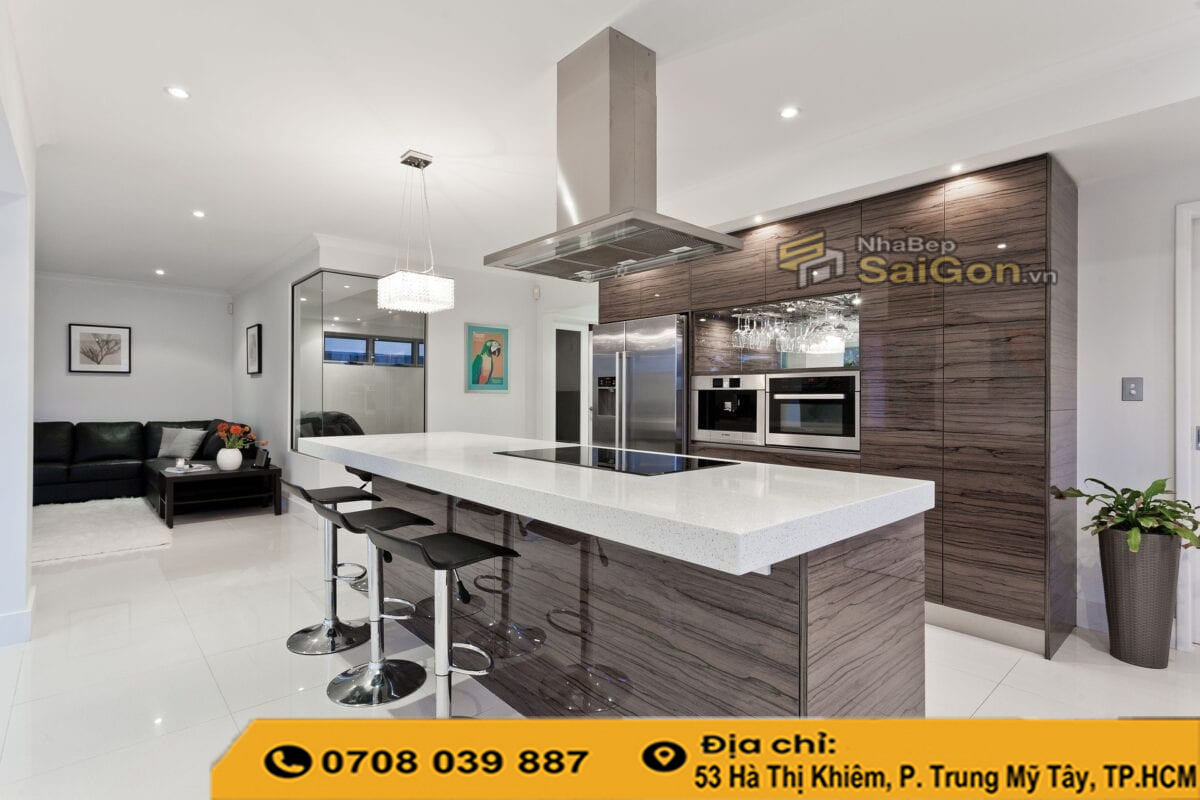 Tủ bếp nhựa đặc vân gỗ