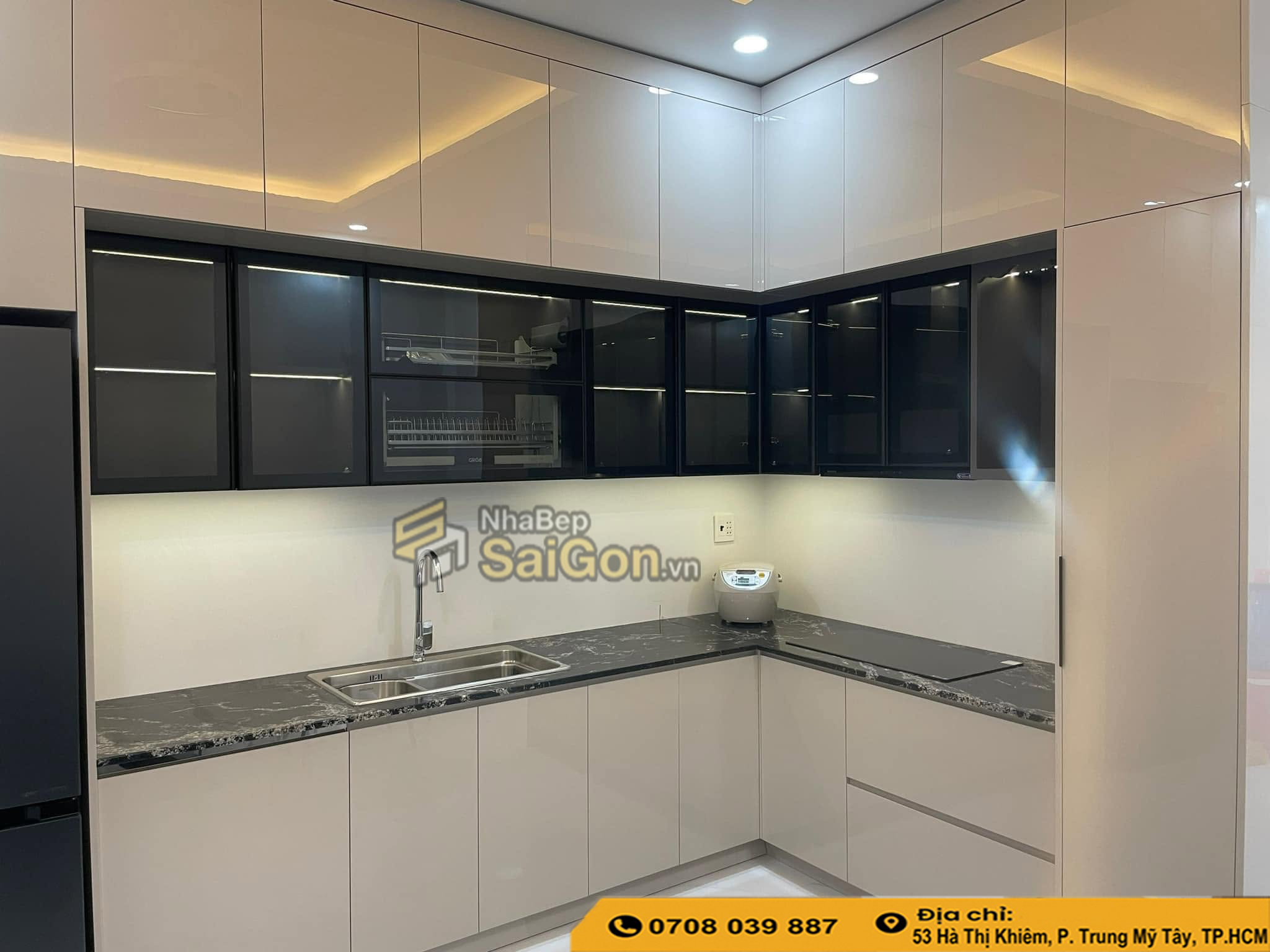 Gia Công Tủ Bếp Nhựa