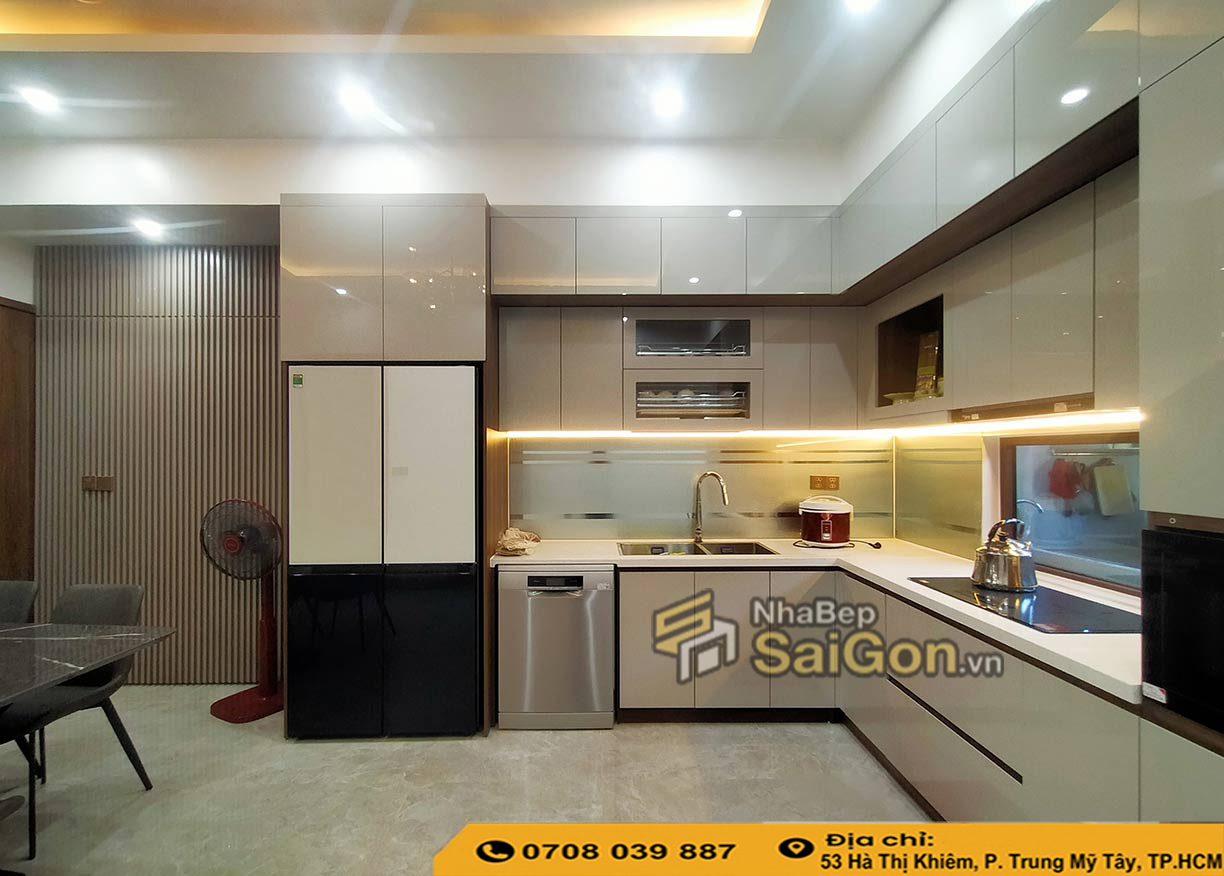 Xưởng Sản Xuất Tủ Bếp Laminate