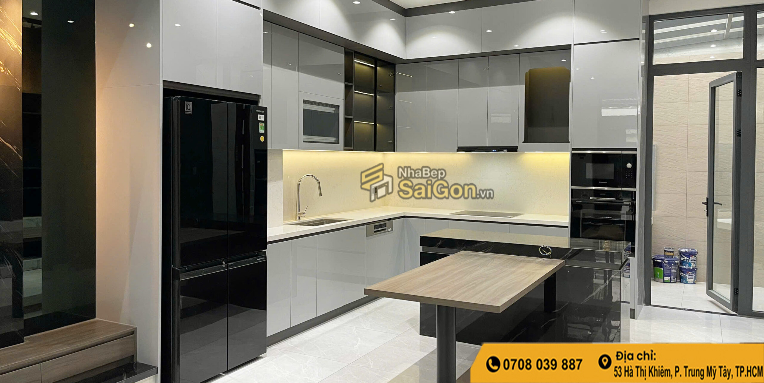 Xưởng Sản Xuất Tủ Bếp Acrylic