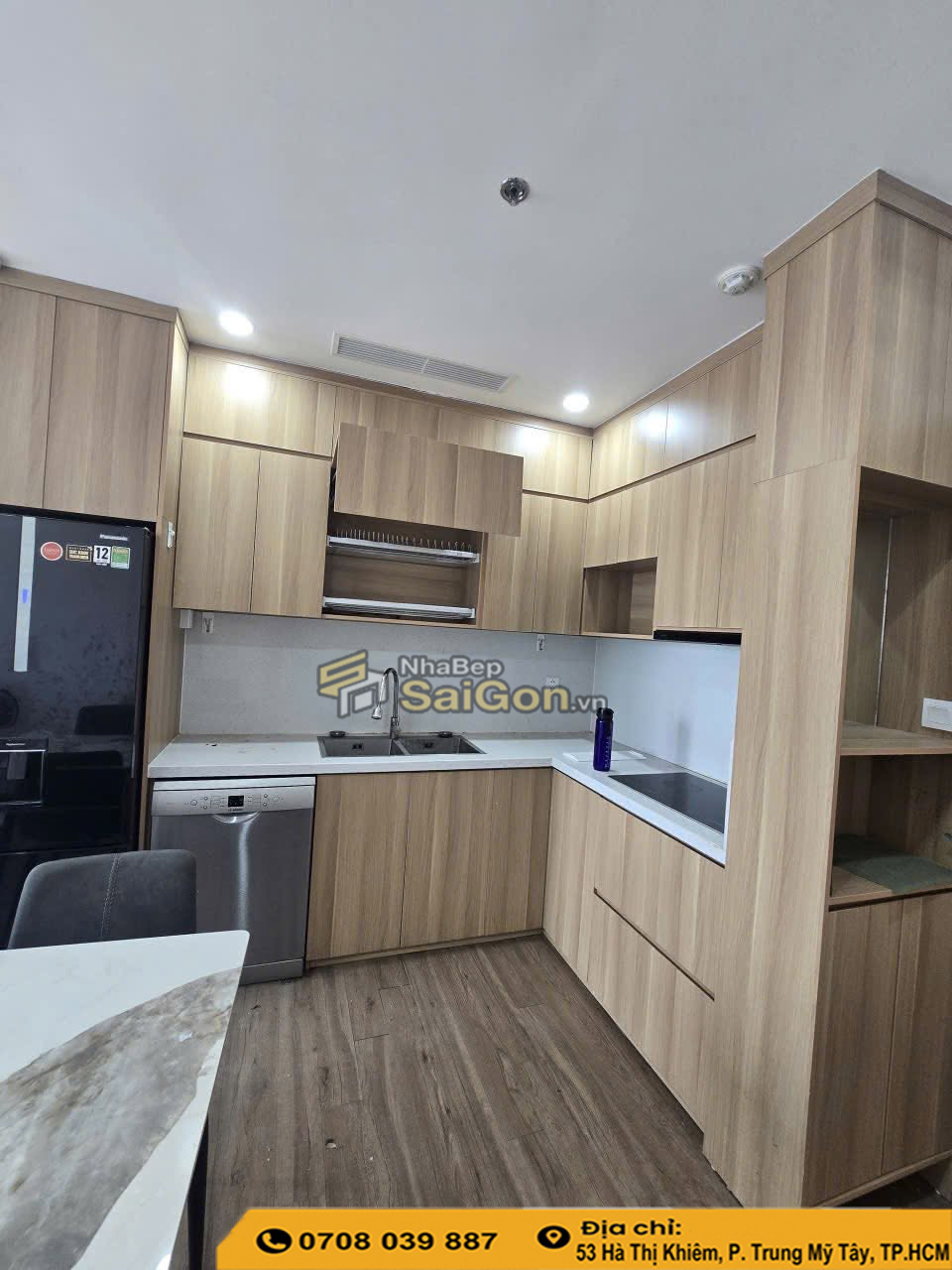 Giá Tủ Bếp Hóc Môn