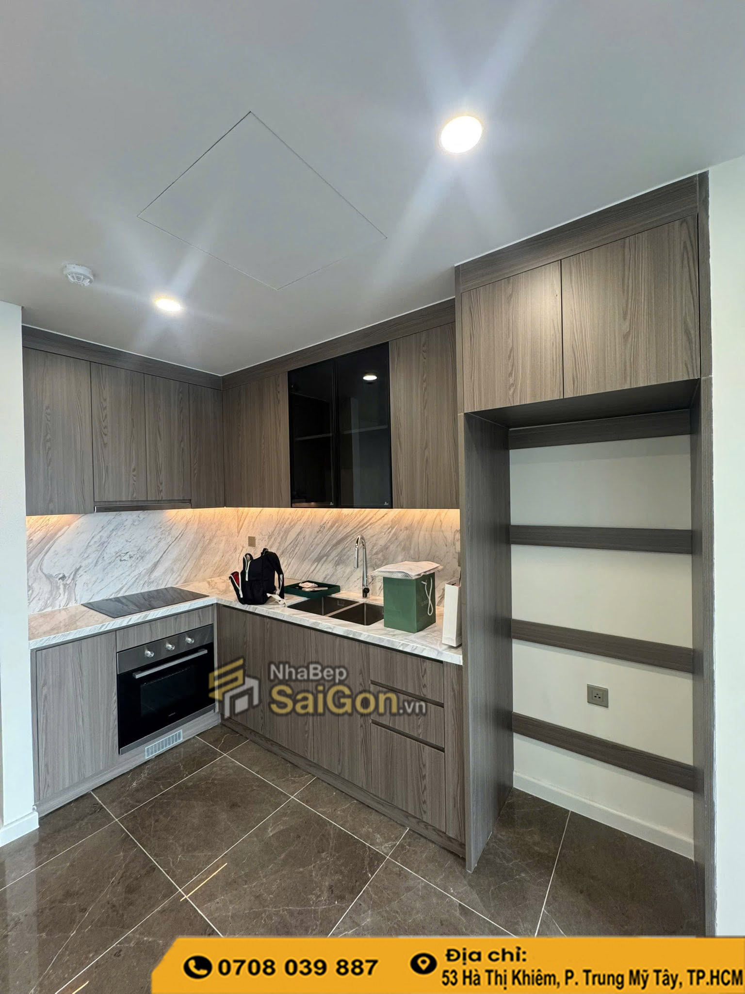 Giá Tủ Bếp Hóc Môn