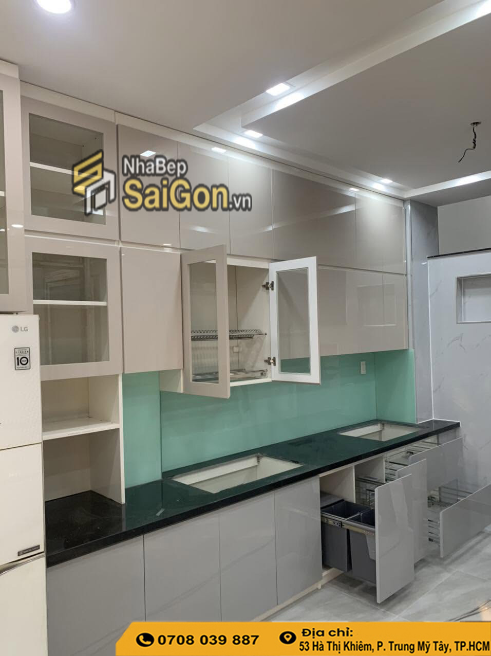 Thi công tủ bếp giá rẻ Quận 12