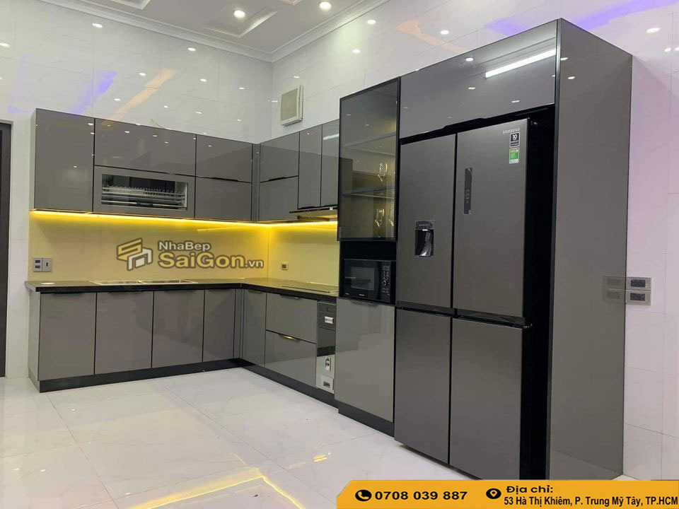 Tủ Bếp Inox Cánh Kính Giá Bao Nhiêu