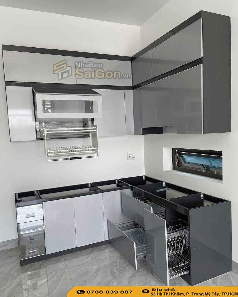 Thi công tủ bếp nhựa Bình Dương