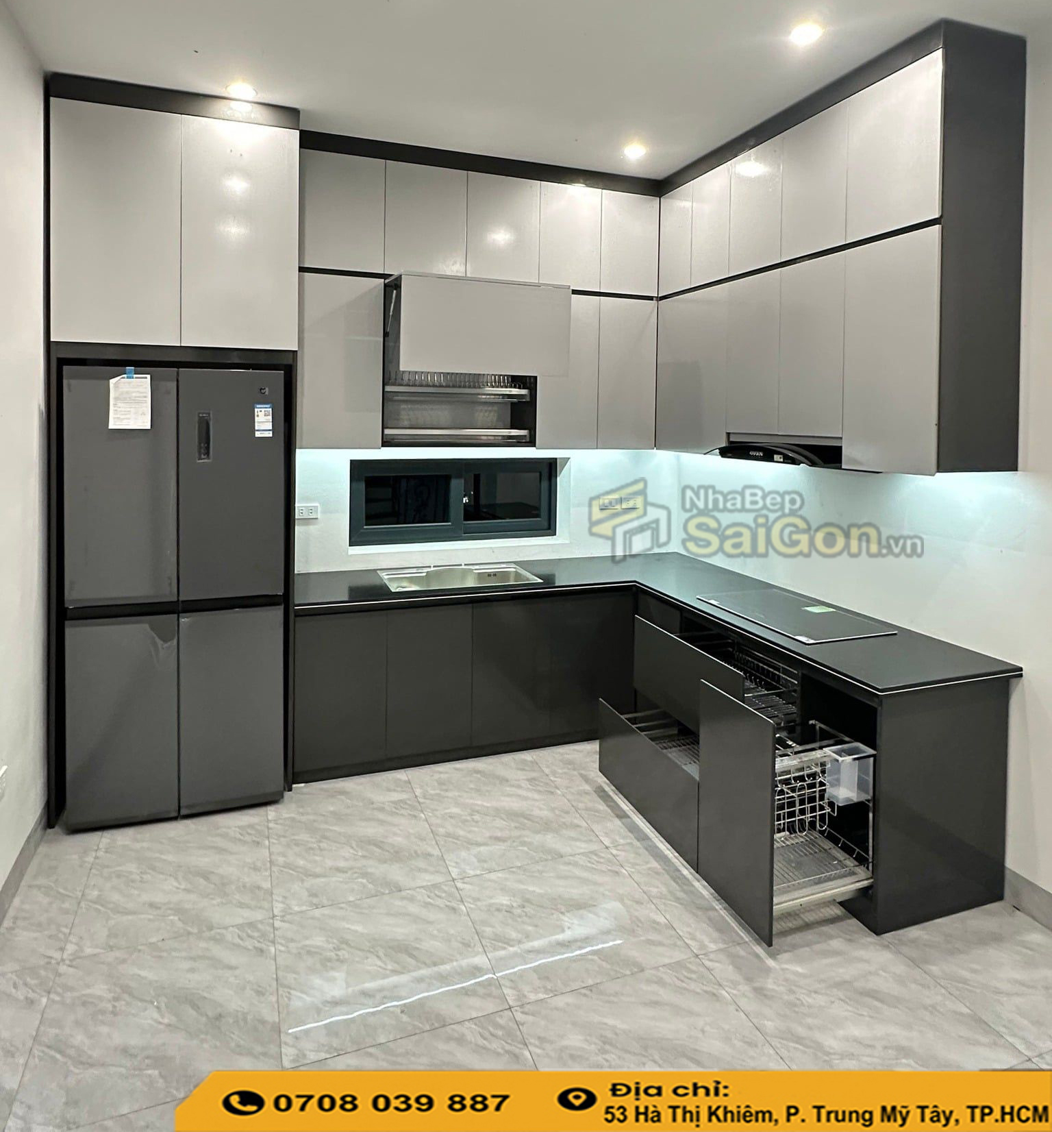 Thi công tủ bếp nhựa Bình Dương