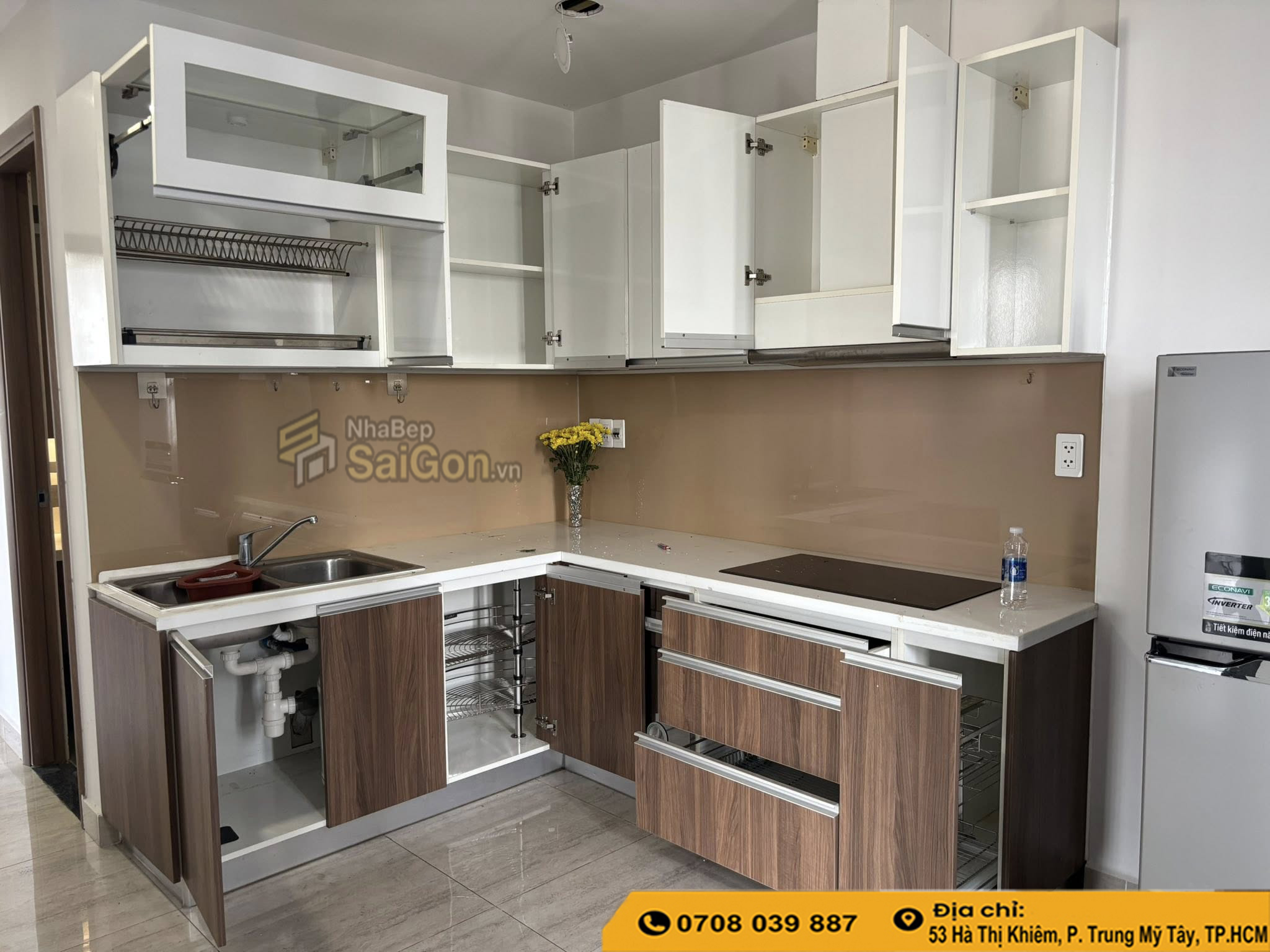 Xưởng tủ bếp nhựa TPHCM
