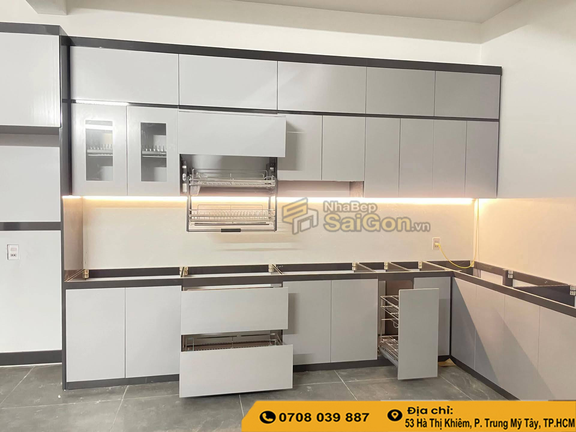 Xưởng tủ bếp nhựa TPHCM