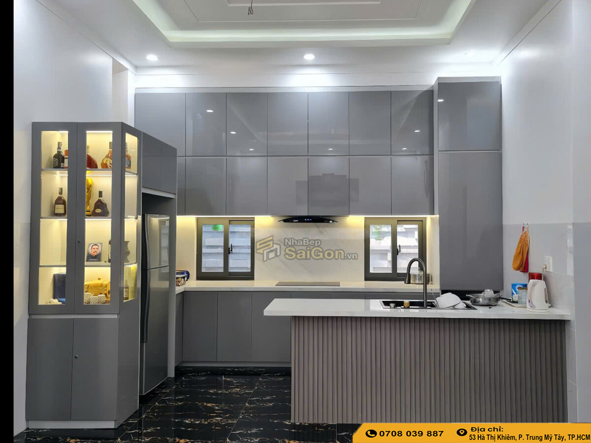 Thi công tủ bếp nhựa Bình Dương