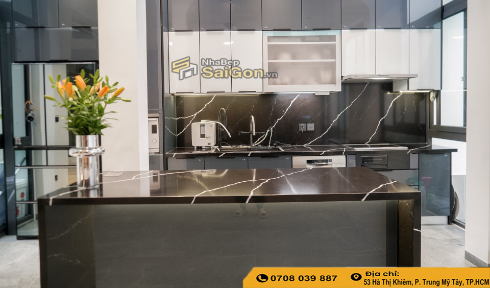 Màu tủ bếp hợp mệnh mộc