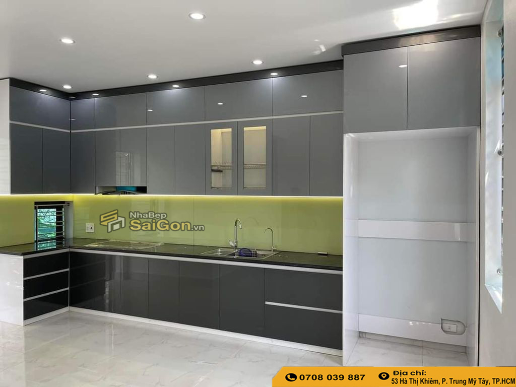 Tủ bếp acrylic giá bao nhiêu