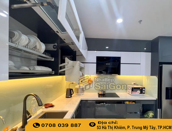 Tủ bếp nhựa nhà cấp 4